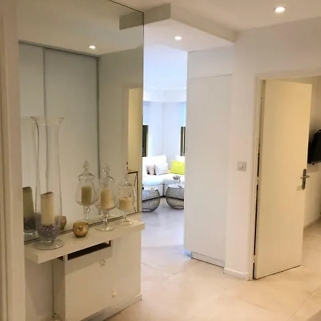 Apartment Luxe Center 6pers 300m2 Privare Garden *